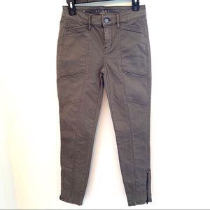 White House Black Market skinny jean olive green